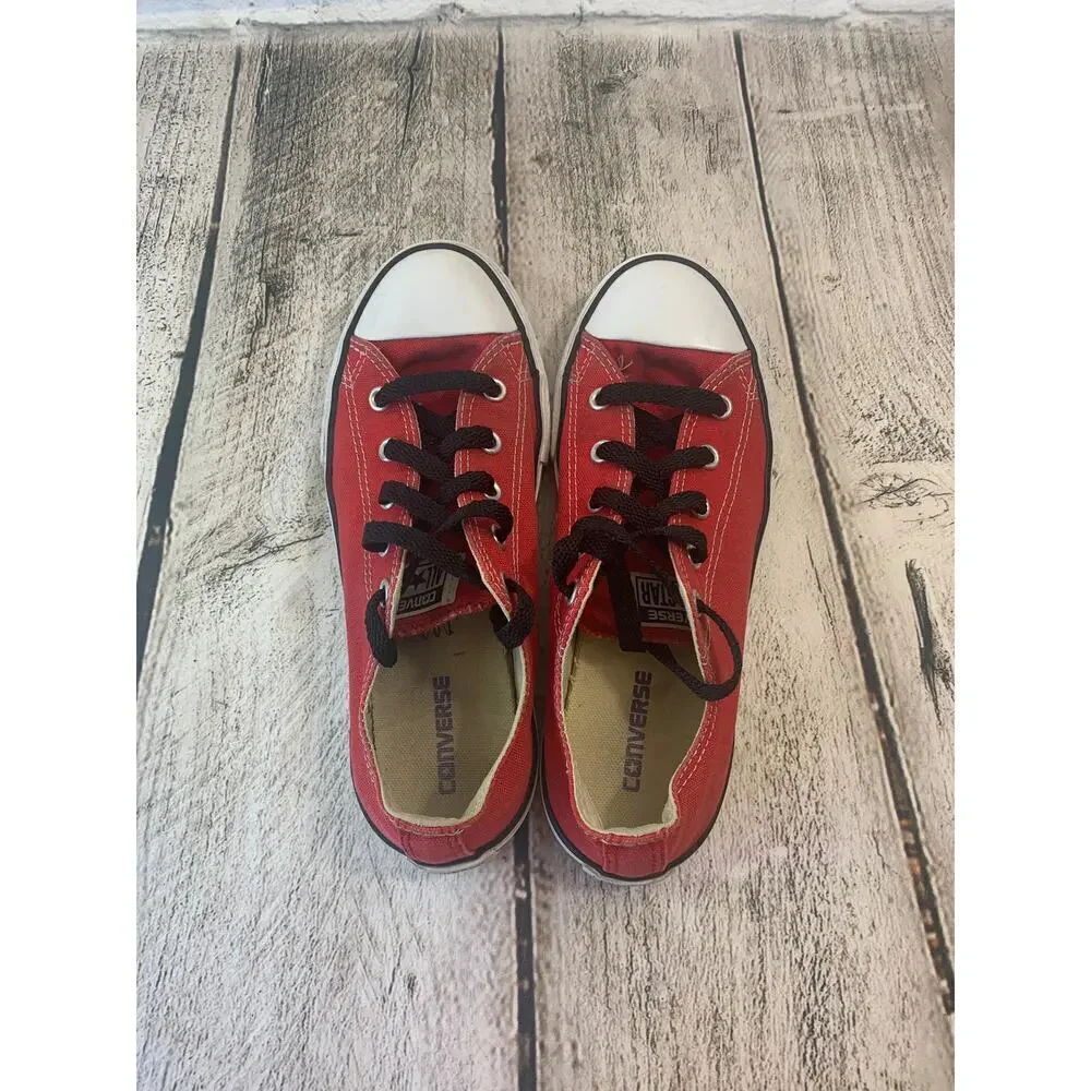 CONVERSE Unisex Kids Red Low Top All Star Sneakers / Size: 3